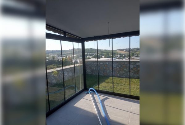 Yalova Havuzlu Lüks Villa